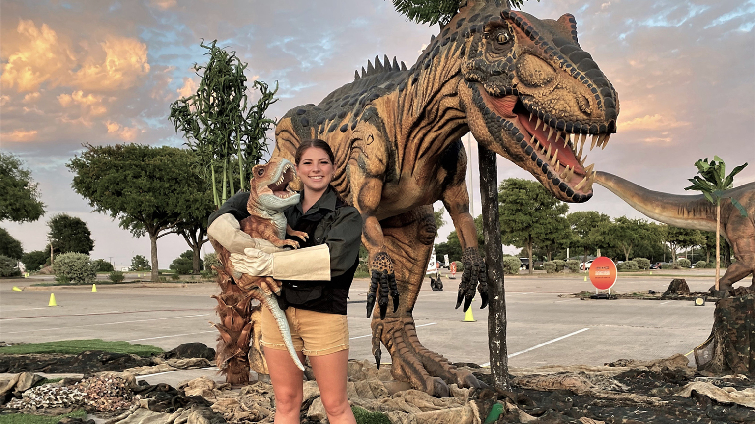 Jurassic Quest Bringing Dinosaurs To Lido Beach • The Long Island Times 1401